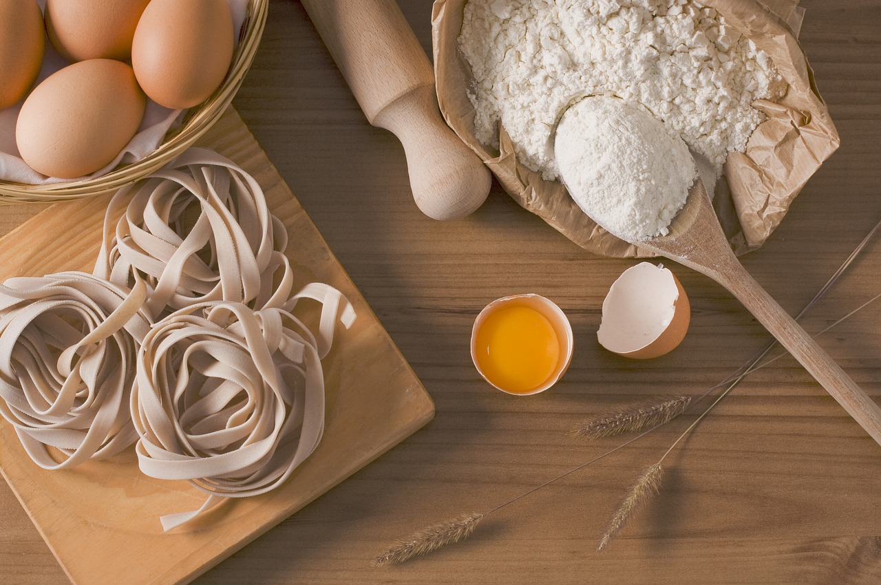 ¿Cómo se le llama a poner huevos?